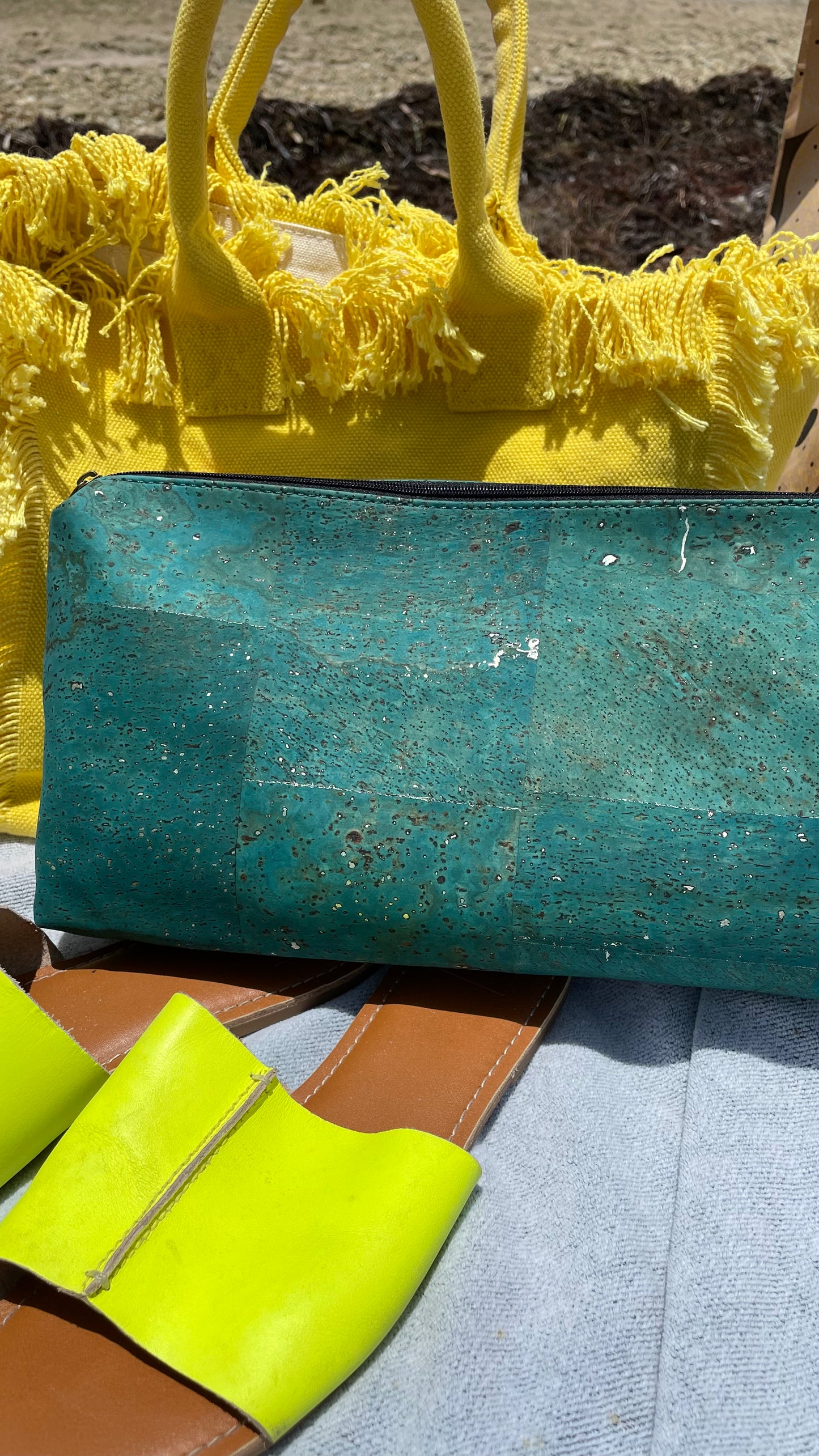 Turquoise & Metallica Slim Zipper Clutch